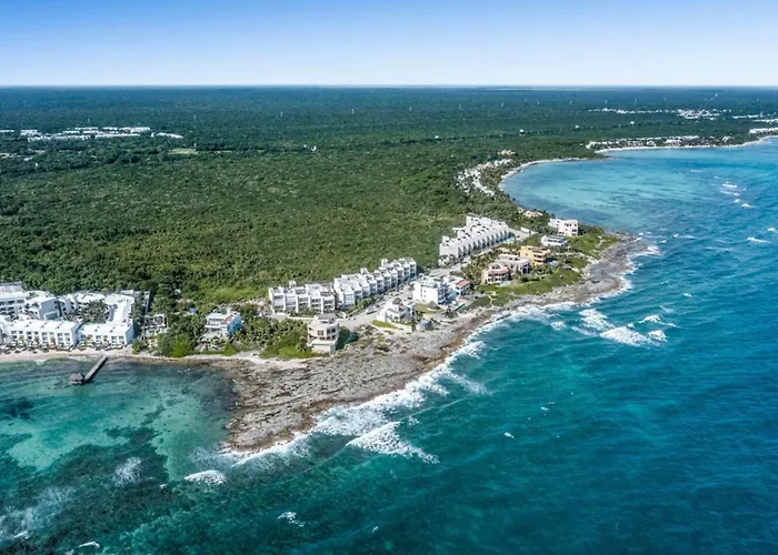 Hideout Sea Views 2 Min To 7 Rooftop Pools Apartment