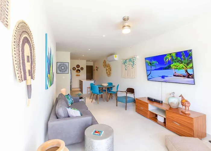 Apartment Hideout Sea Views 2 Min To 7 Rooftop Pools *