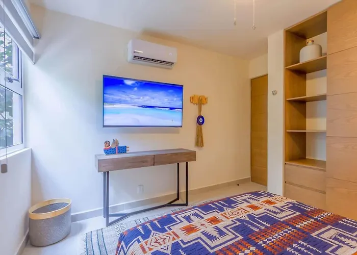 Hideout Sea Views 2 Min To 7 Rooftop Pools *