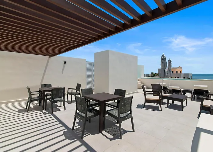 Hideout Sea Views 2 Min To 7 Rooftop Pools *