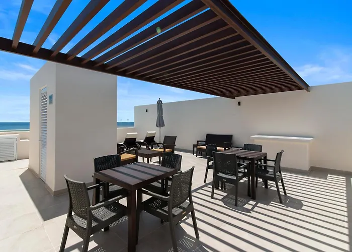 Hideout Sea Views 2 Min To 7 Rooftop Pools * Akumal