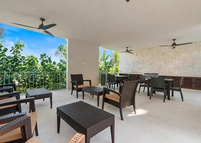 Apartment Hideout Sea Views 2 Min To 7 Rooftop Pools *